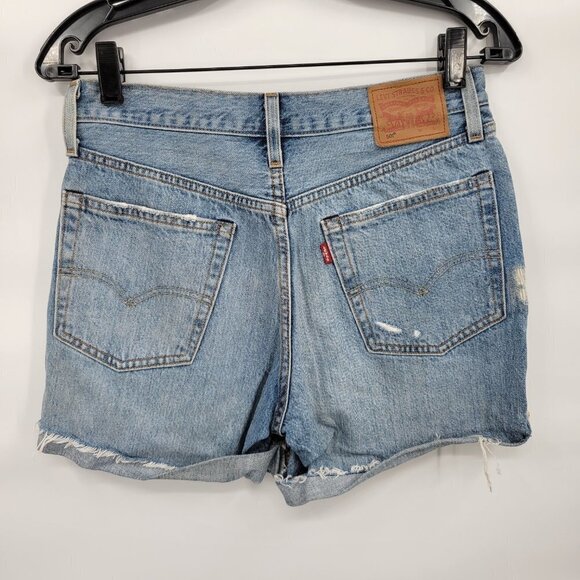 Levis Women Blue Distressed Raw Hem Hi Rise Button Fly 501 Denim Shorts Size 26 - Picture 4 of 12